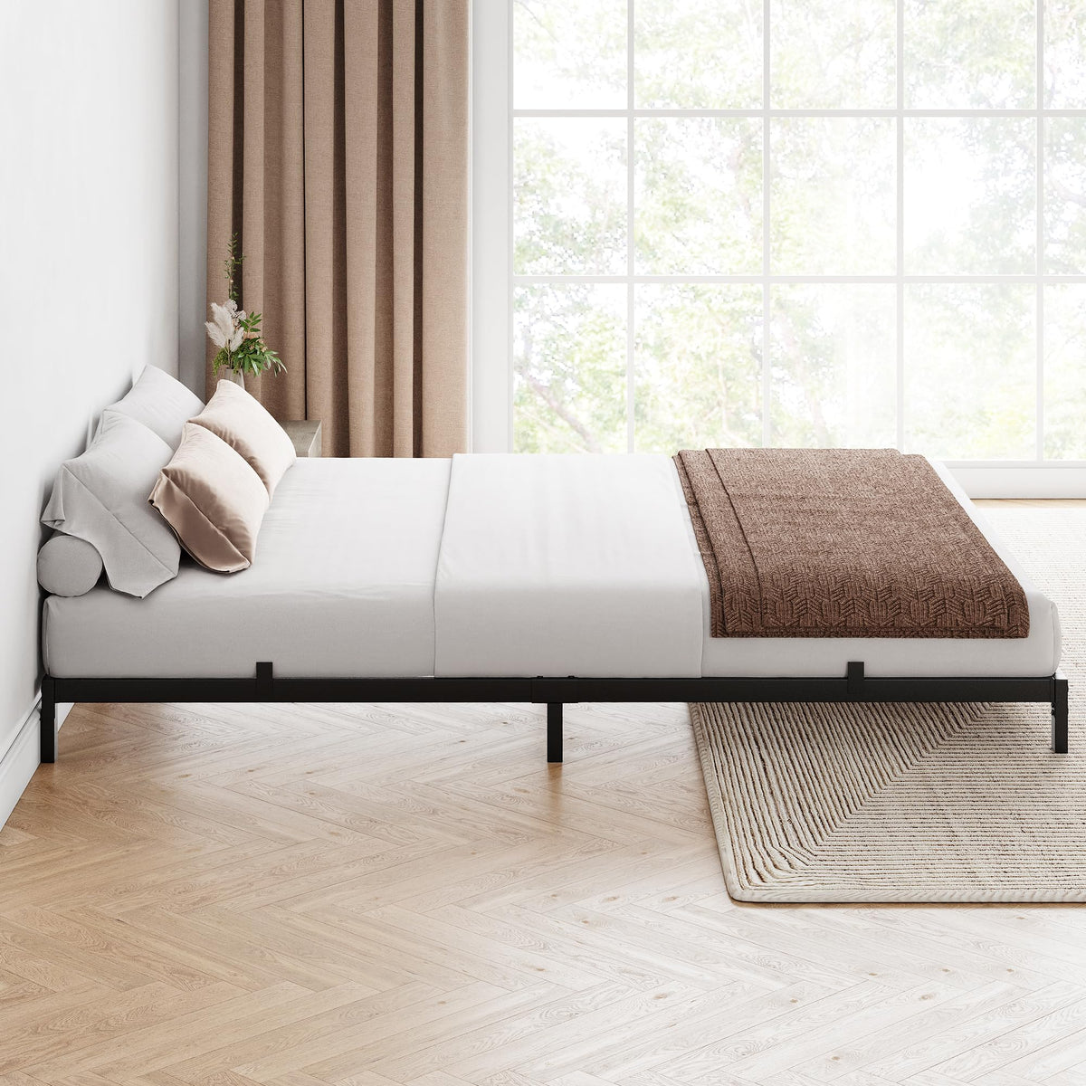 Black Metal Platform Bed Frame W344